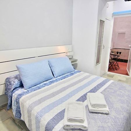 Apartamento MONÍSIMO en el corazón de CÁDIZ Exterior foto